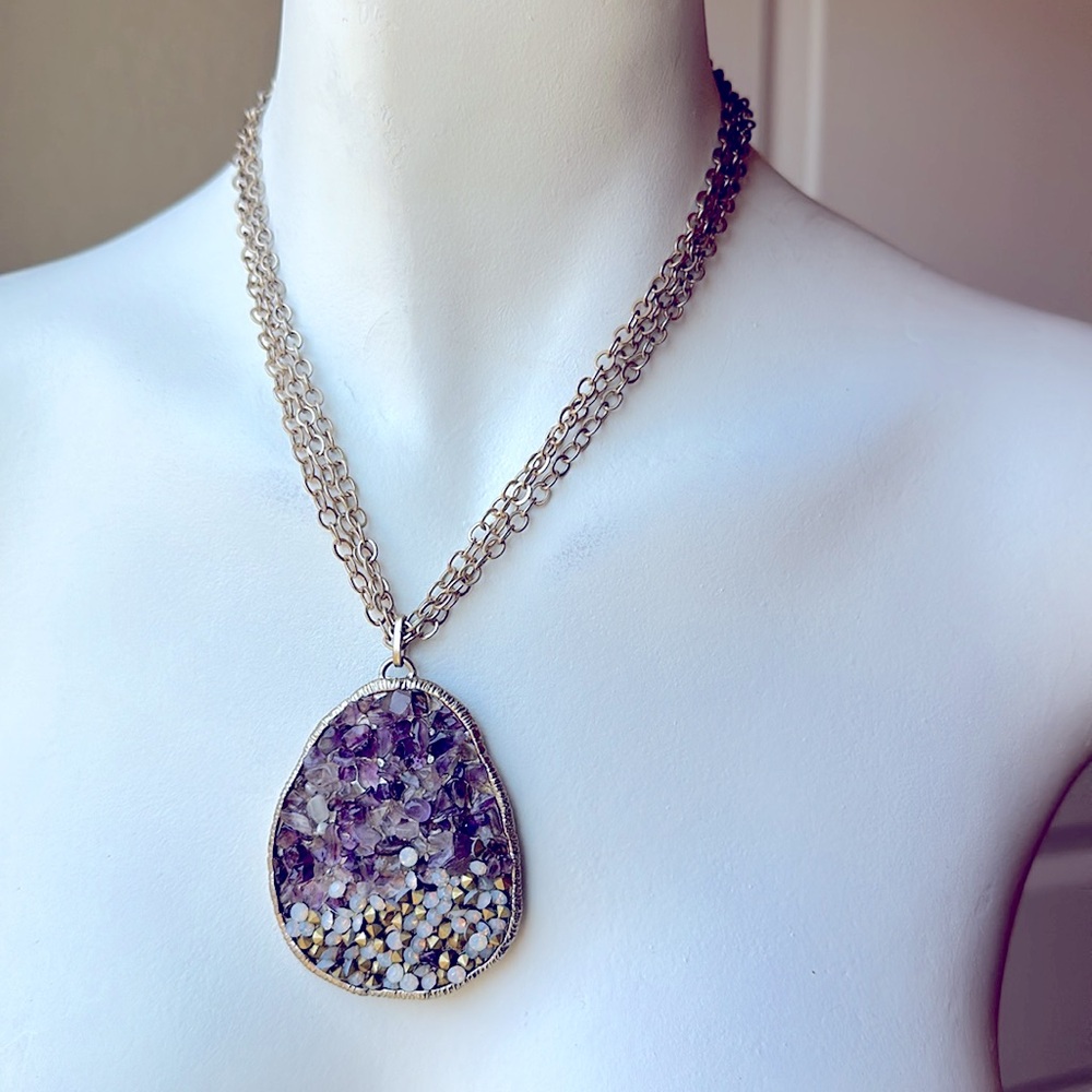 KARMA BELLA Iridescent Druzy Choker